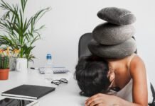 5 sinais de que sua vida vai entrar em desequilíbrio Como identificar se sua vida está prestes a sair do controle (Foto: Freepik)