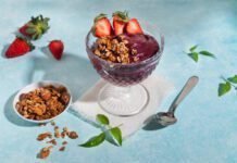 Benefícios do açaí para a terceira idade Conheça os benefícios do açaí (Foto: Freepik)