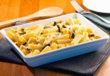 Receita de Rigatoni ao forno com molho do chef e abóbora assada