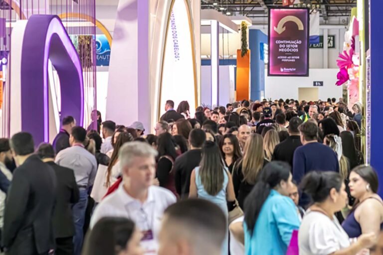 Corredores do segundo dia da 20ª edição da Beauty Fair 2025 (Foto: @comodo)