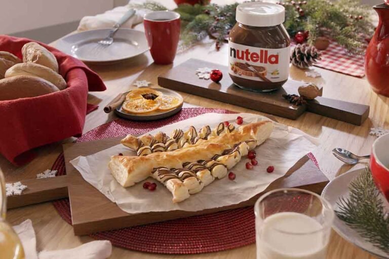 'Árvore de Massa Folhada' com Nutella® é opção para servir no Natal (Foto: Divulgação)