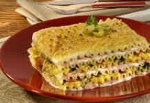 Receita de lasanha com creme de mandioquinha e alho-poró Lasanha com mandioquinha e alho-poró ganha nova versão caseira (Foto: Divulgação/Fortaleza)